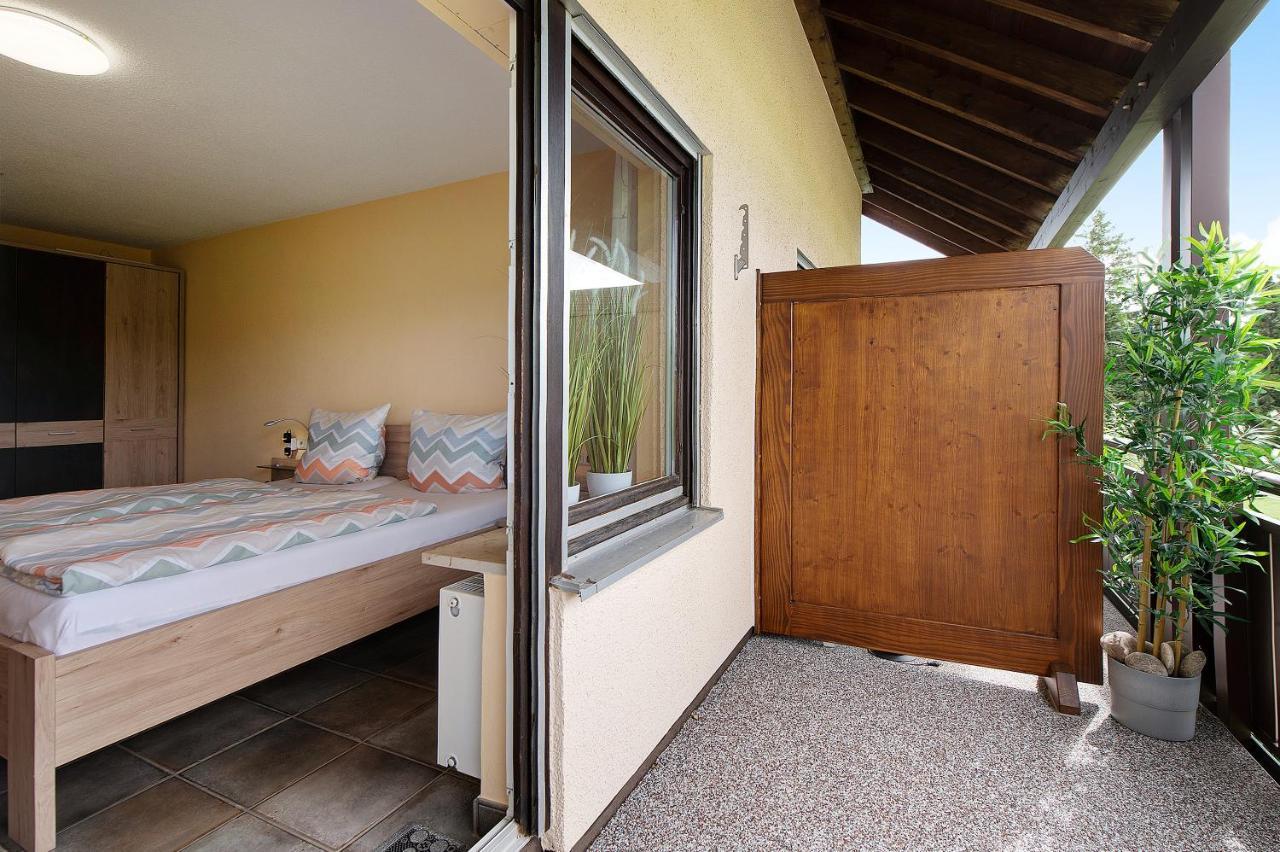 Ado Ferienwohnung Grafenhausen Exteriör bild