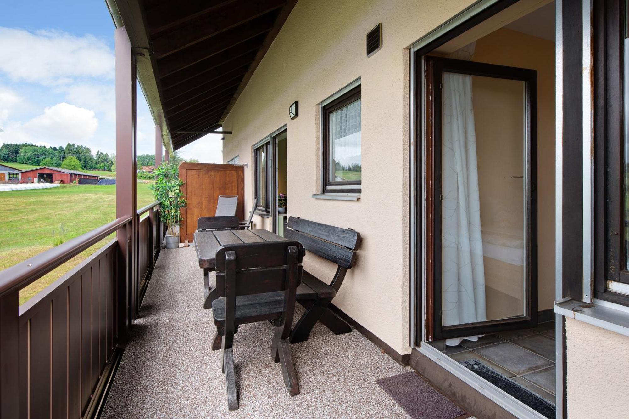 Ado Ferienwohnung Grafenhausen Exteriör bild